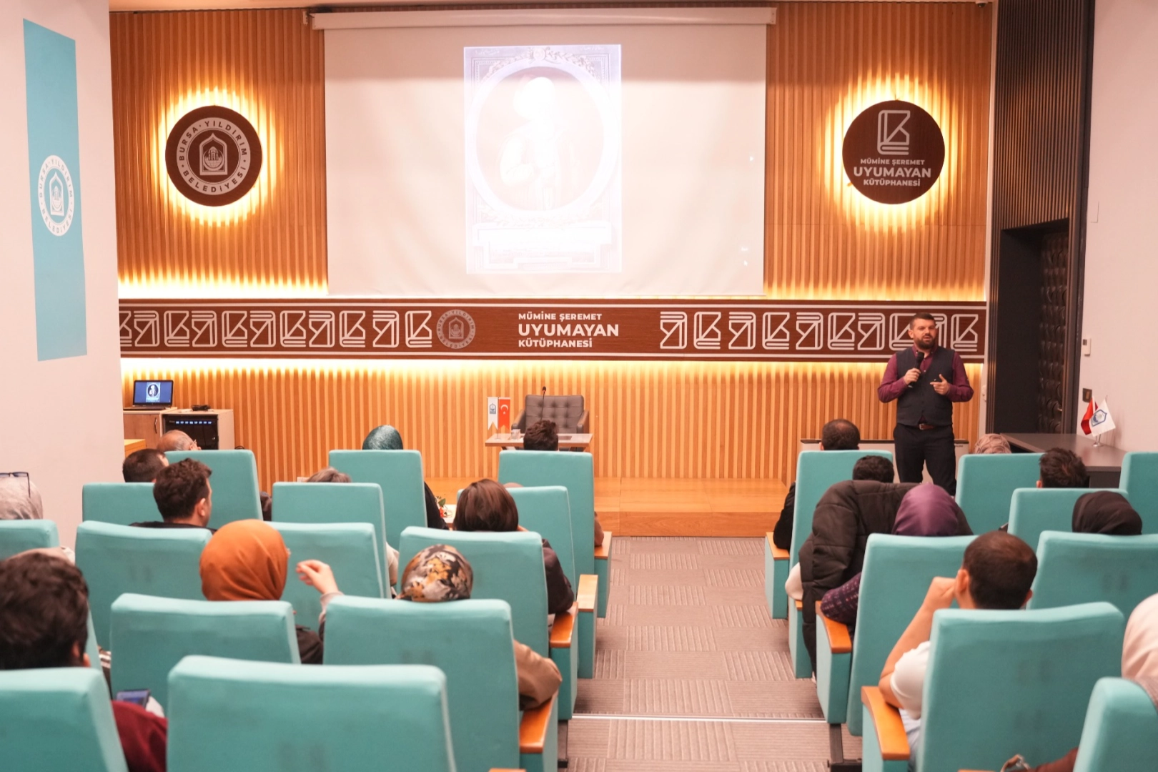 Bursa Yıldırım'da gençlerin tarihle buluştuğu atölye çalışması
