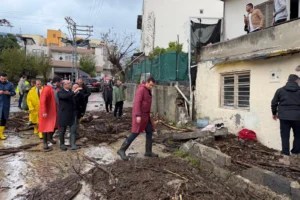 Osmaniye Kadirli sel felaketi sonrası Aile ve Sosyal Hizmetler Bakanlığı'ndan 2 milyon TL destek