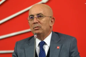 CHP Ankara İl Başkanı Ümit Erkol'un gözaltına alınmasına ilişkin haber görseli