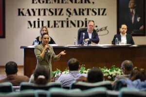 Efes Selçuk Belediye Başkanı Filiz Ceritoğlu Sengel, 2025 Faaliyet Raporu sunumu