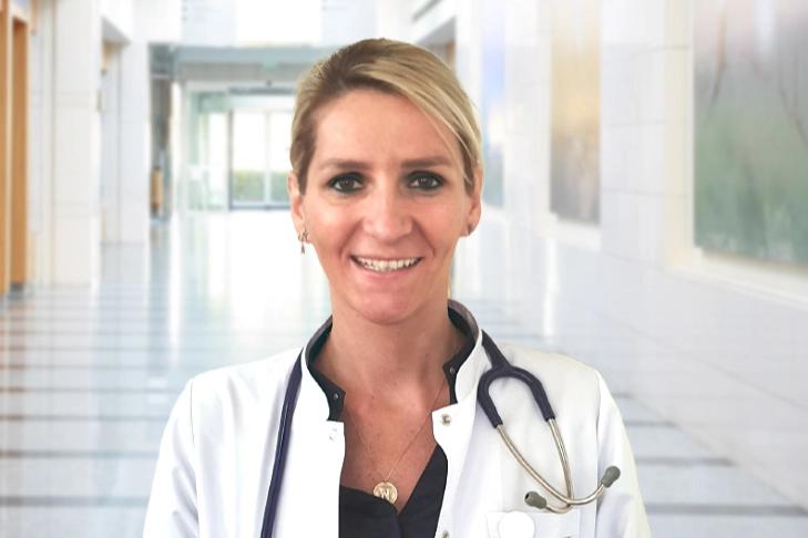 Kadınlarda kalp krizi sonrası ölüm riskinin yüksekliğini gösteren temsili görsel