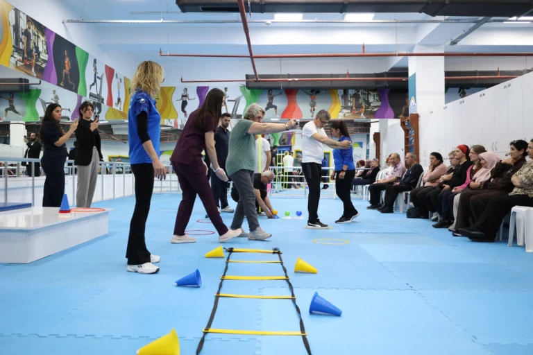 Antalya'da Parkinson hastalarına yönelik yaşam kalitesini artıran egzersiz ve bilgilendirme programı
