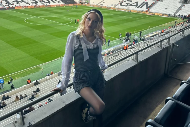 Nevide Çiçek'ten eski aşkına sert gönderme