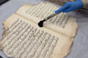 Rami Kütüphanesi'nde yazma eserlerin dijitalleştirilmesi ve restorasyonu