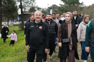 Gebze'de Dünya Sağlık Haftası kapsamında vatandaşların katıldığı spor etkinliği