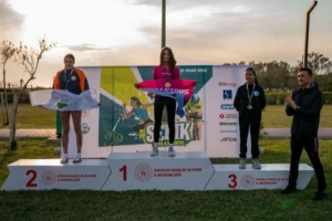 Osmangazi Belediyespor Triatlon Takımı sporcuları Türkiye Şampiyonası'nda madalya kazanıyor.