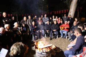 İzmir Meslek Fabrikası nöbeti ve halkın desteği