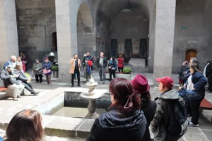 Selçuklu Uygarlığı ve Gevher Nesibe Tıp Tarihi Müzesi'ni ziyaret eden heyet