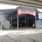 Edirne Balkan Pazarı tabelası ve modernleşmiş pazar alanı