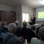 Maltepe Belediyesi babalık eğitimi semineri, babaların çocuk gelişimindeki eşit rolünü vurguluyor.