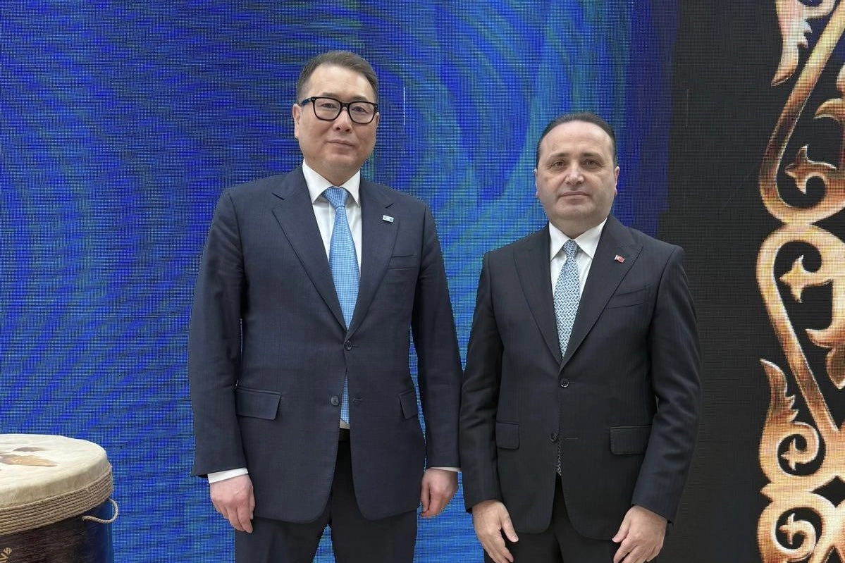 Türkiye ve Kazakistan arasındaki ticari ilişkilerin geliştirilmesi konulu toplantıdan genel görünüm