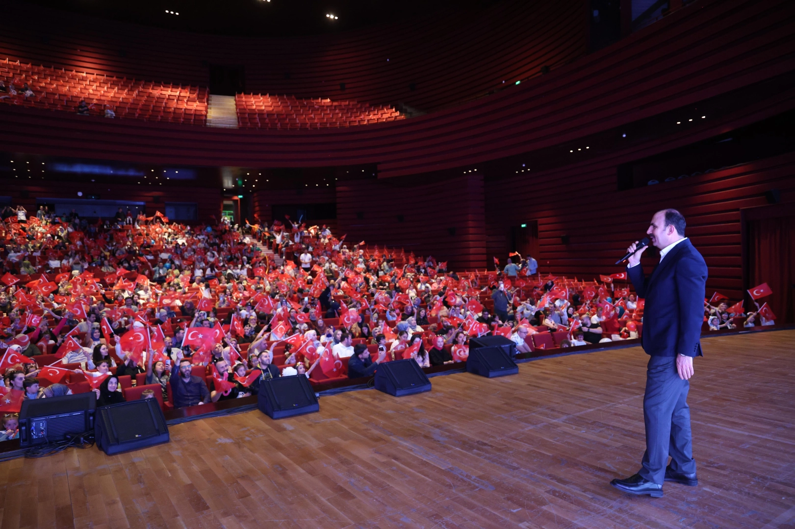 Konya Çocuk Kitap Günleri etkinliği kapsamında çocuklar kitaplarla buluşuyor