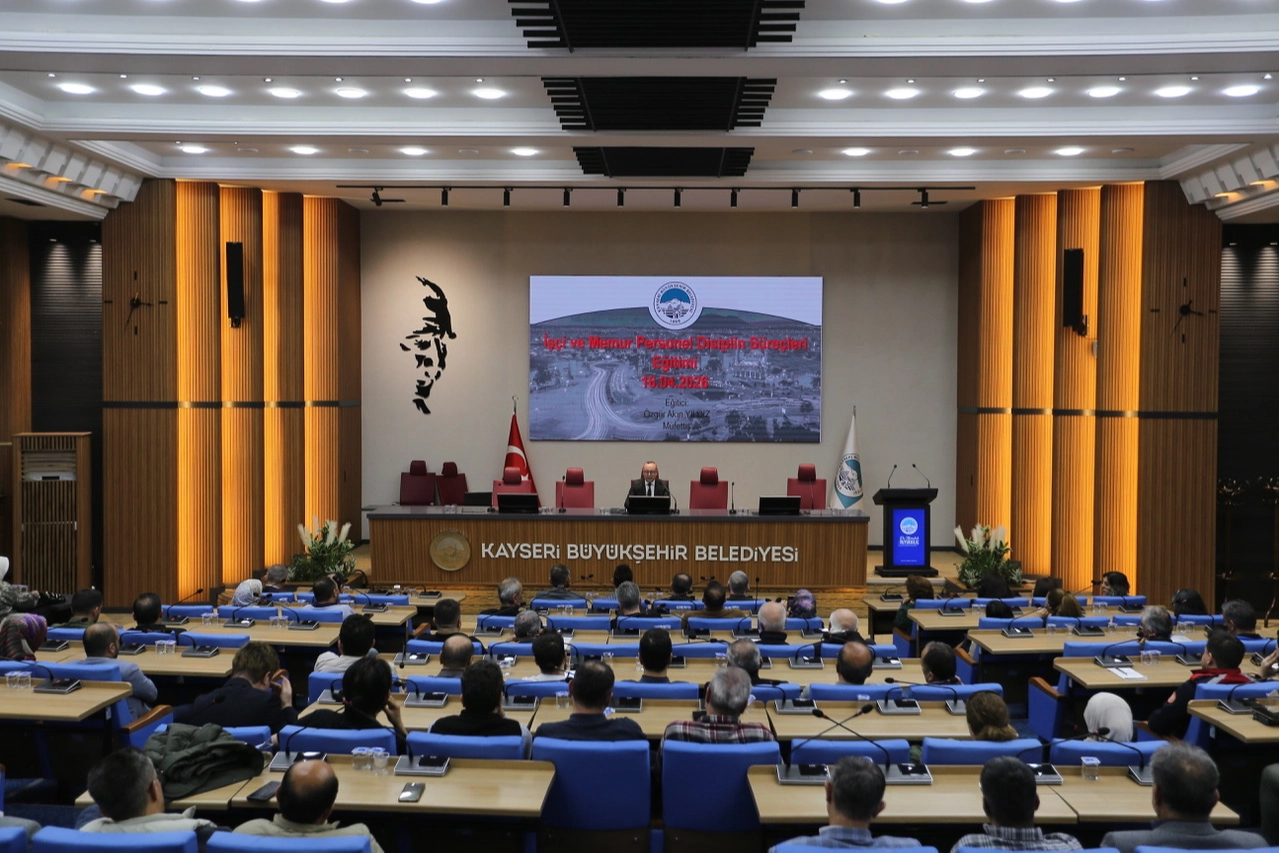 Kayseri Büyükşehir Belediyesi personel disiplin süreçleri eğitimi