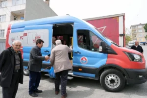 Maltepe Belediyesi 'Yol Arkadaşım' hizmeti Esenkent ve Fındıklı mahallelerine genişledi.