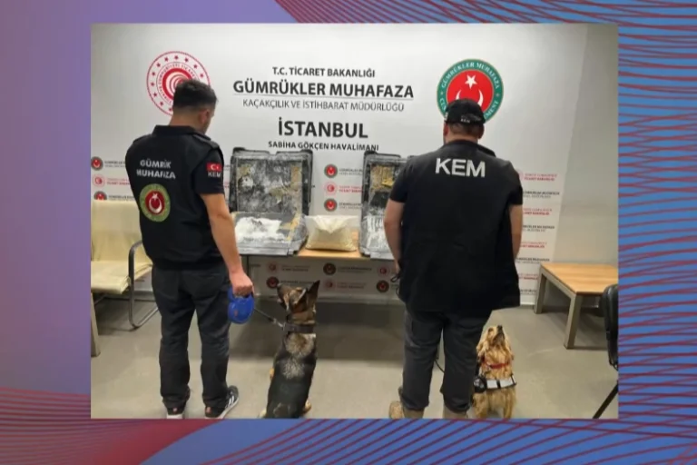Ticaret Bakanlığı ekiplerinin uyuşturucu kaçakçılığına karşı düzenlediği operasyonda ele geçirilen esrar maddeleri