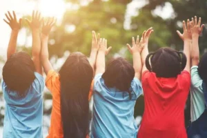 Türkiye'de çocuk nüfusunun 2025 verileriyle gerilemesi ve demografik değişimler