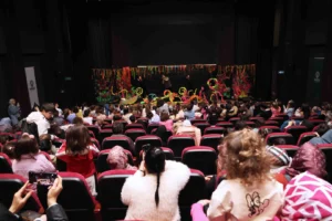 Karatay Belediyesi'nin düzenlediği çocuk tiyatrosu etkinliği