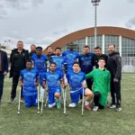 Gebze Ampute Futbol Takımı oyuncuları galibiyet sonrası sevinç yaşıyor