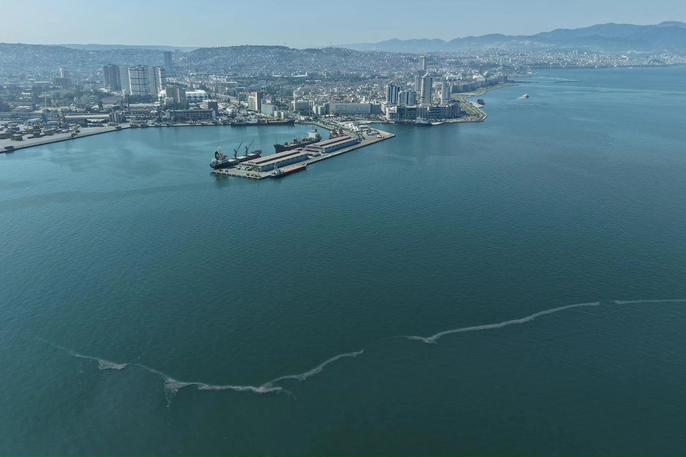 İzmir Körfezi'nde dronlarla yapılan denetimlerde 12. kez kirlilik tespiti yapıldı