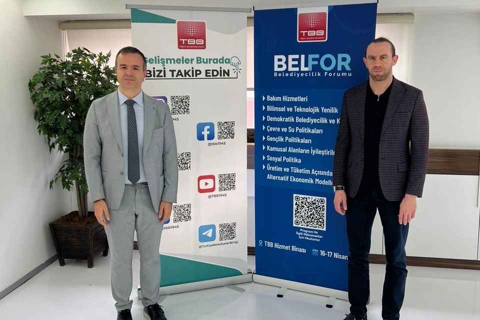 Melikgazi Belediyesi, BELFOR forumunda teknoloji ve eğitim projeleriyle tanıtıldı.