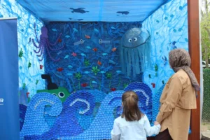 Kocaeli Lokomotif Çocuk Köyü'nde Dünya Geri Dönüşüm Haftası kapsamında düzenlenen etkinliklerden bir kesit.