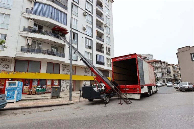 Manisa'da düzenlenen Toprağın Belleği söyleşisinde Aigai, Sardes ve Kaymakçı'nın tarihi anlatıldı