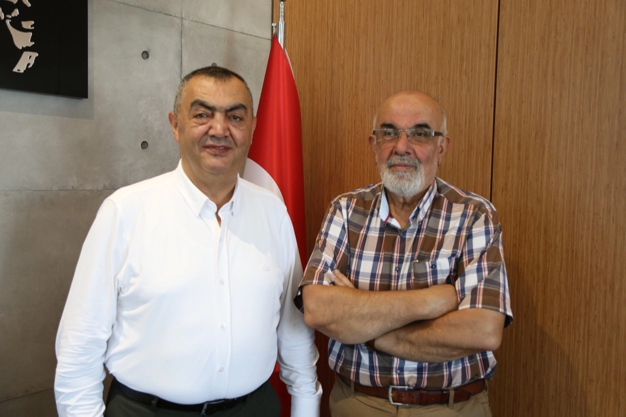 Kayseri Sanayi Odası Başkanı Mehmet Büyüksimitci'nin 23 Nisan Ulusal Egemenlik ve Çocuk Bayramı mesajı