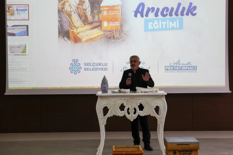 Selçuklu Belediyesi arıcıların katıldığı eğitim ve hibe desteği programı