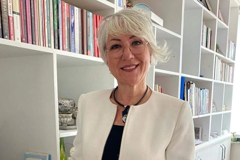 KİGDER Başkanı Dr. Sema Karaoğlu, 23 Nisan Ulusal Egemenlik ve Çocuk Bayramı nedeniyle yaptığı açıklamada çocukların güvenliğine vurgu yapıyor.