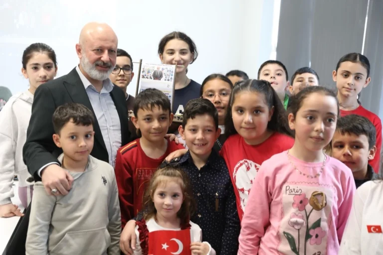 Kocasinan İnovasyon Merkezi'nde geleceğin mucitleri projelerini sergiliyor