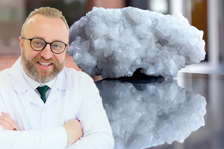 Bor elementi içeren bir laboratuvar ortamı ve kanser hücresi görseli