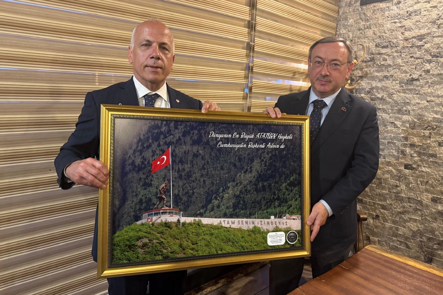 ÇAYKUR Genel Müdürü Yusuf Ziya Alim çay kalitesi ve yeni mağaza hakkında açıklama yapıyor