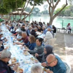 Mersin Emekli Evleri üyeleri Tarsus Doğa Parkı'nda gezerken