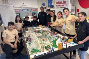 Adıyamanlı depremzede çocuklar robotik şampiyonası için Amerika'ya gidiyor