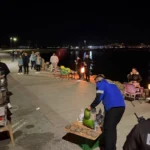 İzmir İnciraltı Sahili'nde Fahiş Fiyat Uygulayan Seyyar Satıcılara Zabıta Denetimi