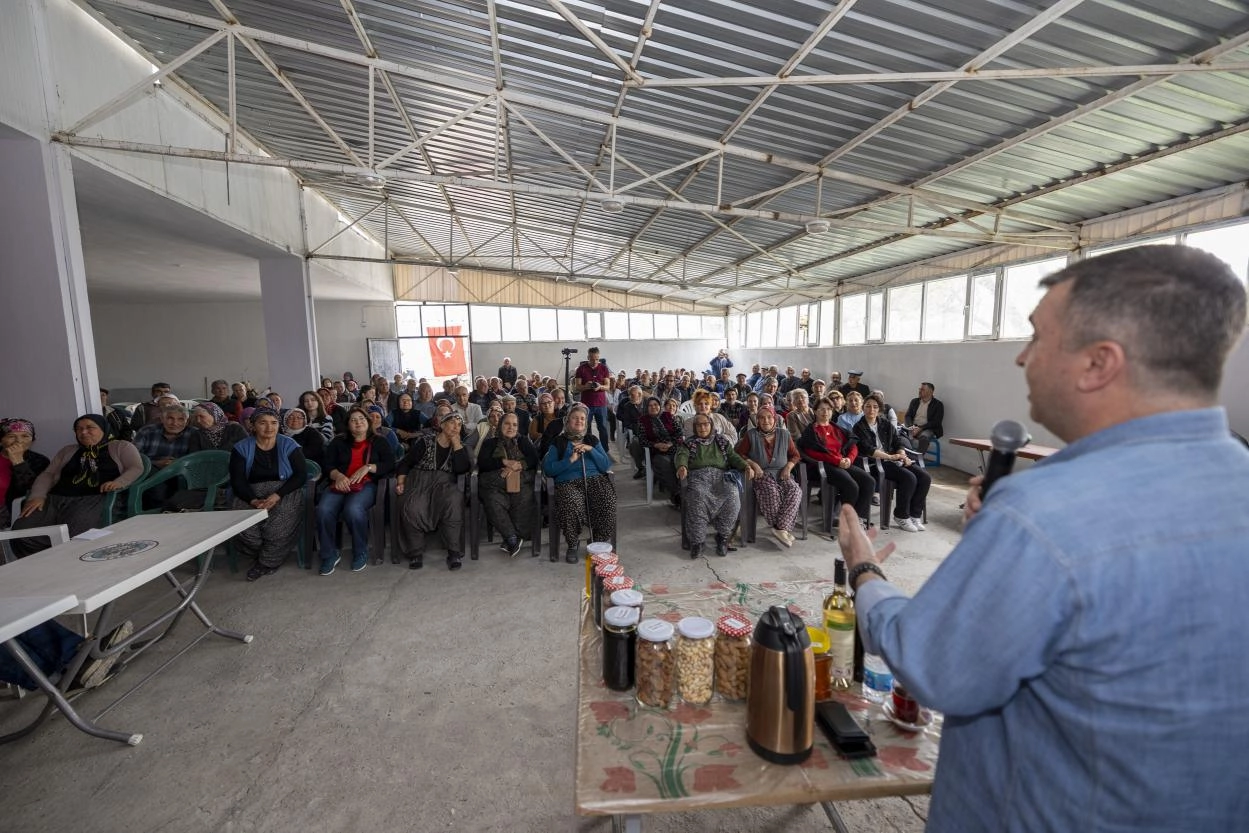 Mersin Büyükşehir Belediyesi tarafından kırsal mahallelere yönelik düzenlenen turizm eğitimleri