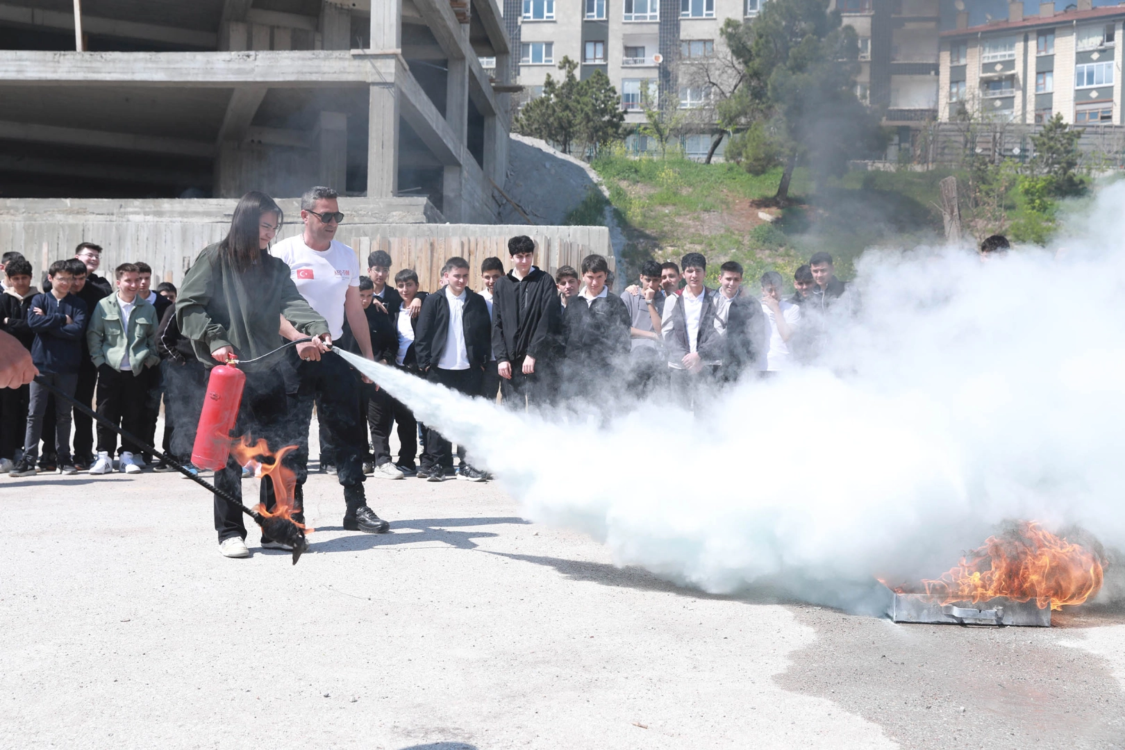 Keçiören Belediyesi tarafından düzenlenen afet bilinci ve yangınla mücadele eğitimi