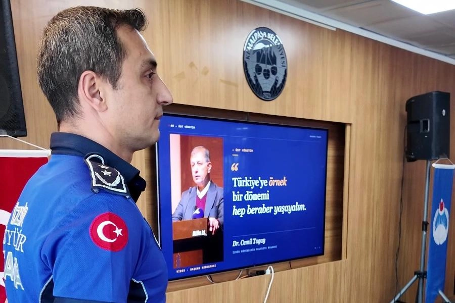 İzmir'de zabıta hizmetlerinde ortak denetim ve dijital dönüşüm toplantısı