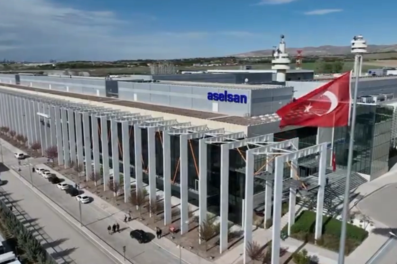 ASELSAN'dan 125 milyon dolarlık savunma sistemleri ihracat anlaşması