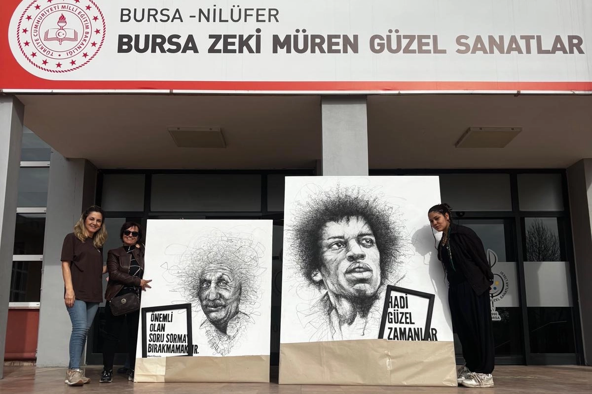 Nework Cafe Bursa Özlüce'de açıldı, sanat ve çalışmayı bir araya getiren konsept