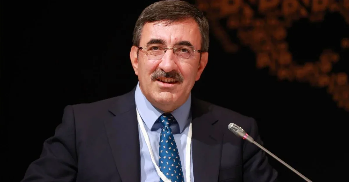 Türkiye ve Ermenistan heyetlerinin Erivan'da gerçekleştirdiği diplomatik zirve