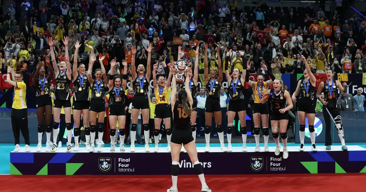 VakıfBank kadın voleybol takımı, CEV Şampiyonlar Ligi kupasıyla sahada