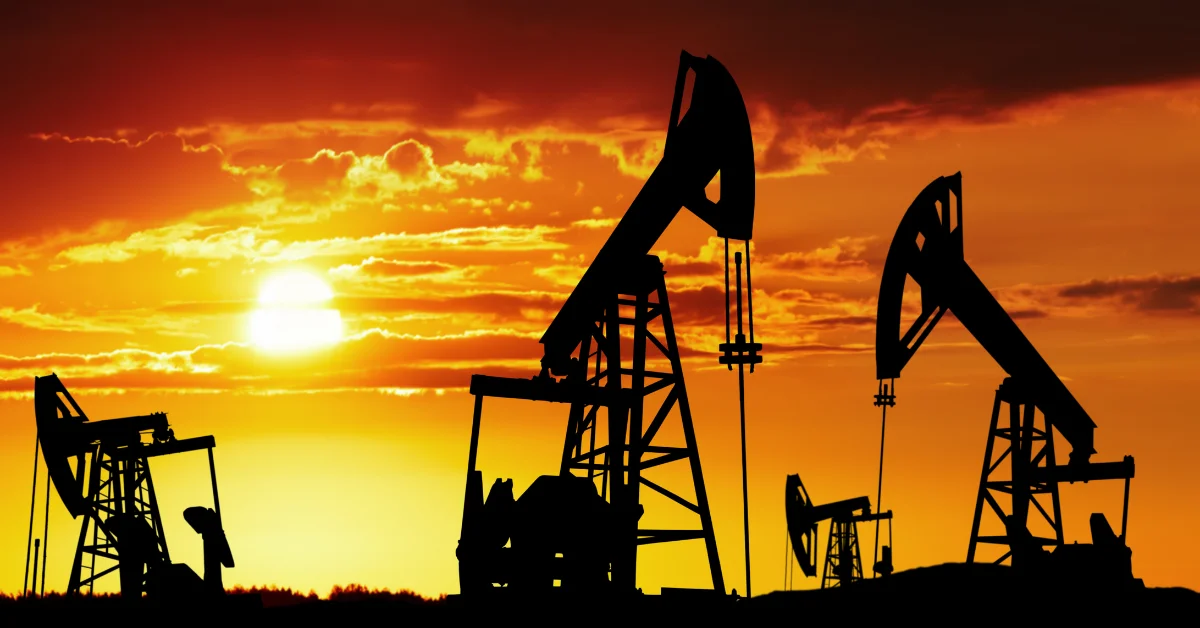 Orta Doğu'daki jeopolitik gerilim nedeniyle Brent petrol varil fiyatı 101 doları aştı.