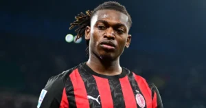 Rafael Leao Fenerbahçe'nin transfer gündeminde, Milan bonservis beklentisini düşürdü