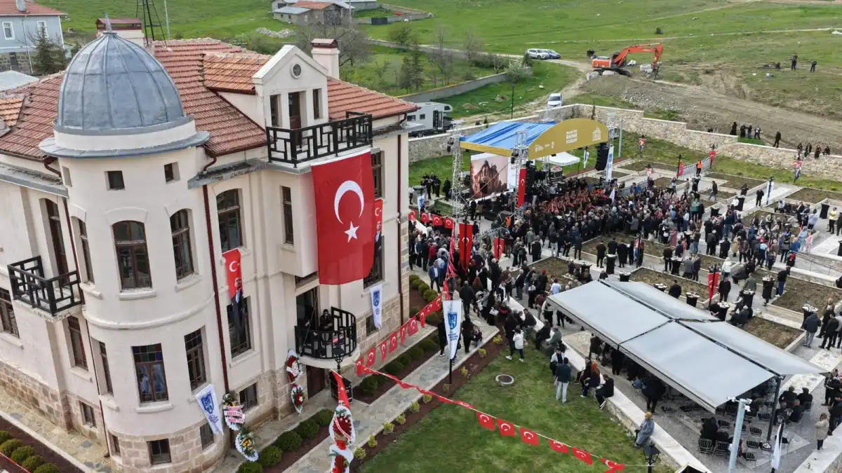 Ankara'da restore edilerek kültür ve sanat merkezi olarak açılan tarihi Halaçlı Mehmet Ağa Konağı'nın dış görünümü