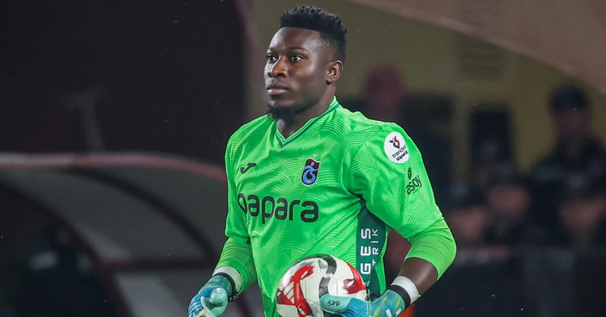 Andre Onana, Manchester United formasıyla maça hazırlanıyor