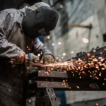 Türkiye İstatistik Kurumu (TÜİK) tarafından açıklanan 2026 yılı ilk çeyrek işsizlik verileri grafik üzerinde gösteriliyor.