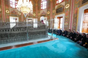 Fatih Sultan Mehmet'in vefatının 545. yıl dönümü anma töreni