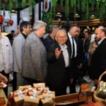 Kayseri Büyükşehir Belediye Başkanı Memduh Büyükkılıç ve Melikgazi Belediye Başkanı Mustafa Palancıoğlu, Çarşı Melikgazi'yi ziyaret etti.