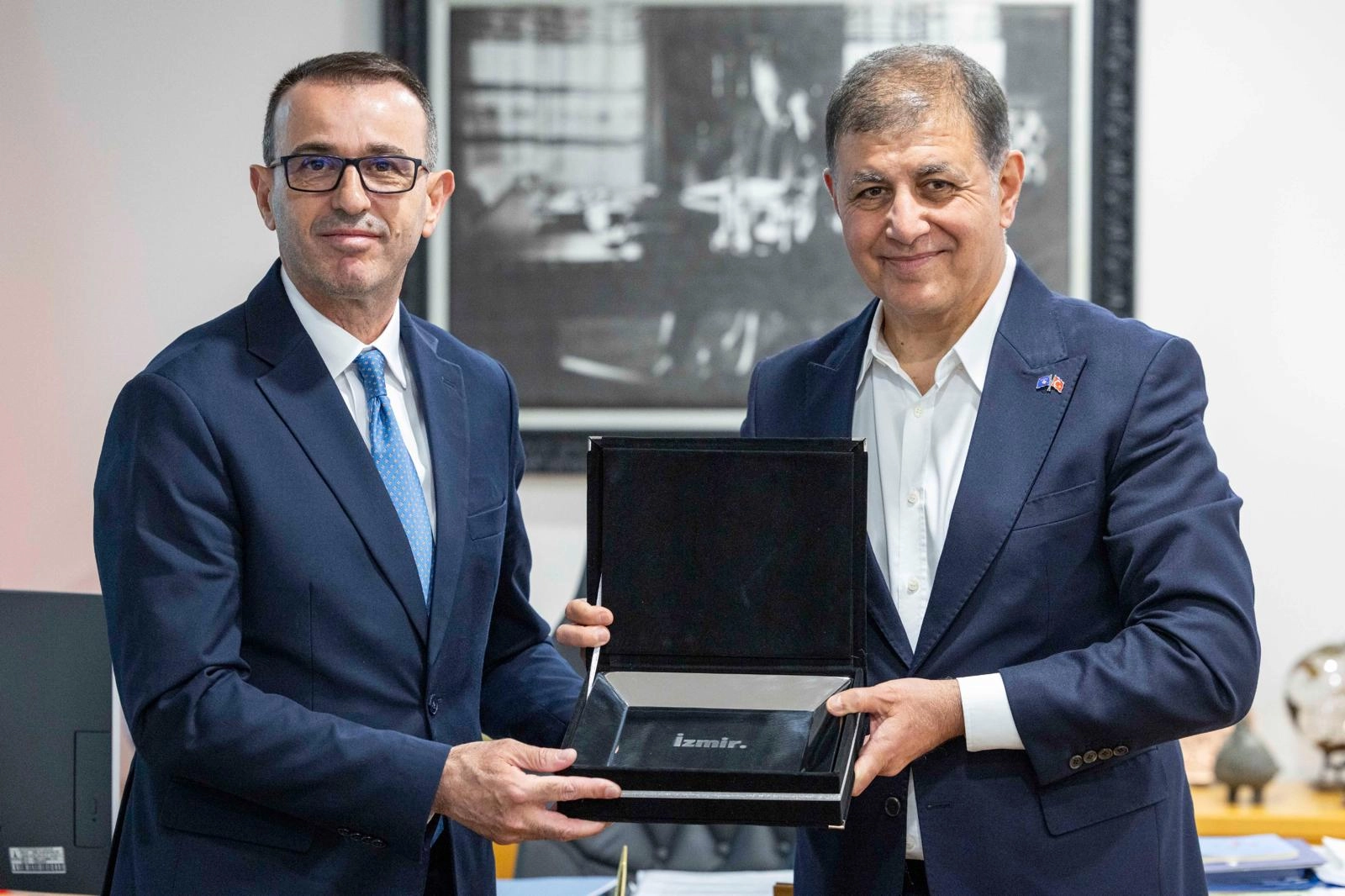 İzmir Büyükşehir Belediye Başkanı Dr. Cemil Tugay ve Kosova Gençlik ve Spor Bakanı Blerim Gashani'nin görüşmesi